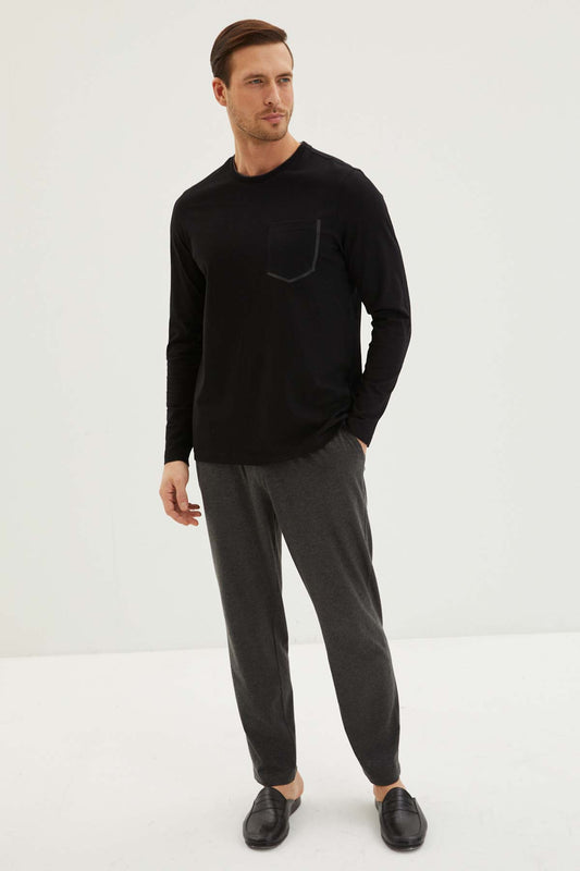 Kiğılı triko roblu pijama takımı detay görünümü - yumuşak triko doku