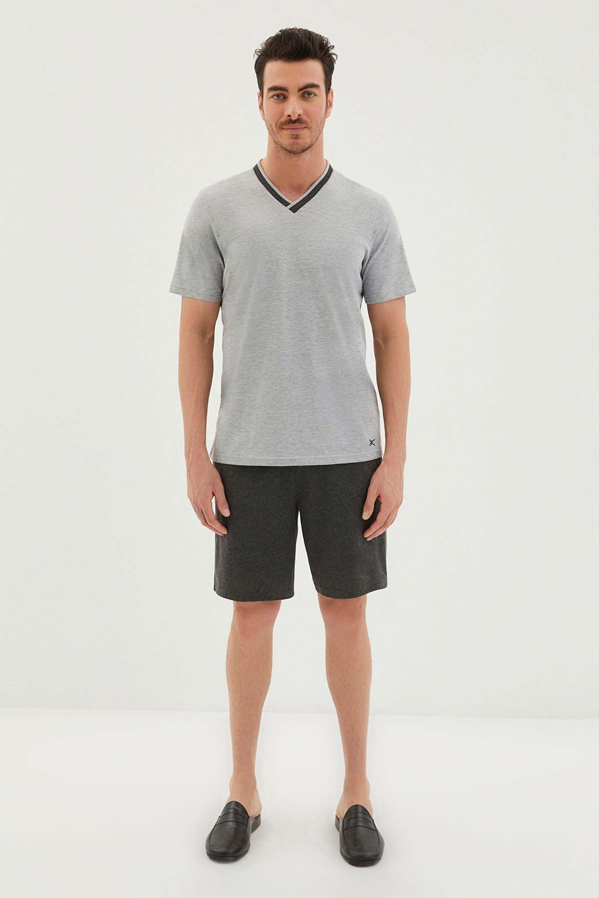 Kiğılı 4'lü pijama takımı şortlu takım ön görünüm - rahat kesim