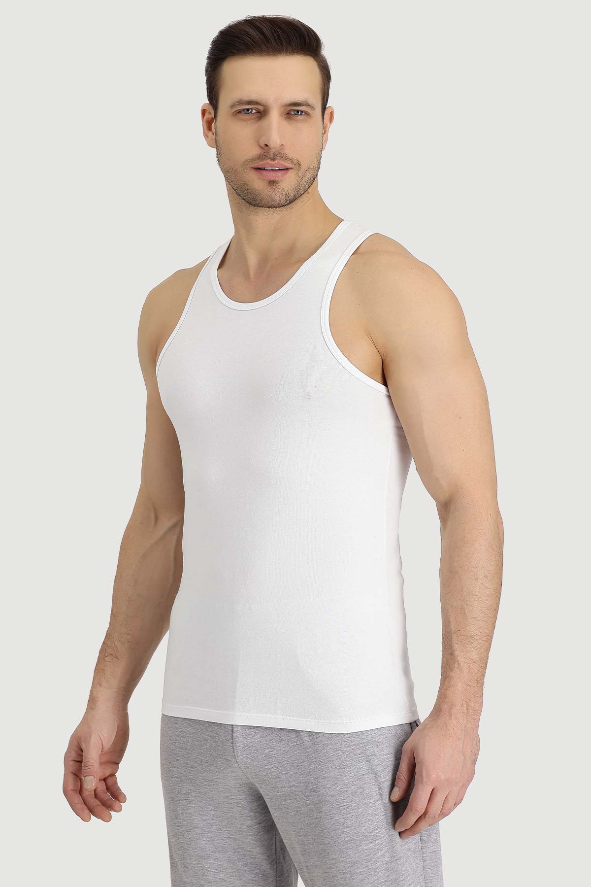 Kiğılı erkek 5'li set yakın çekim - şık ve rahat