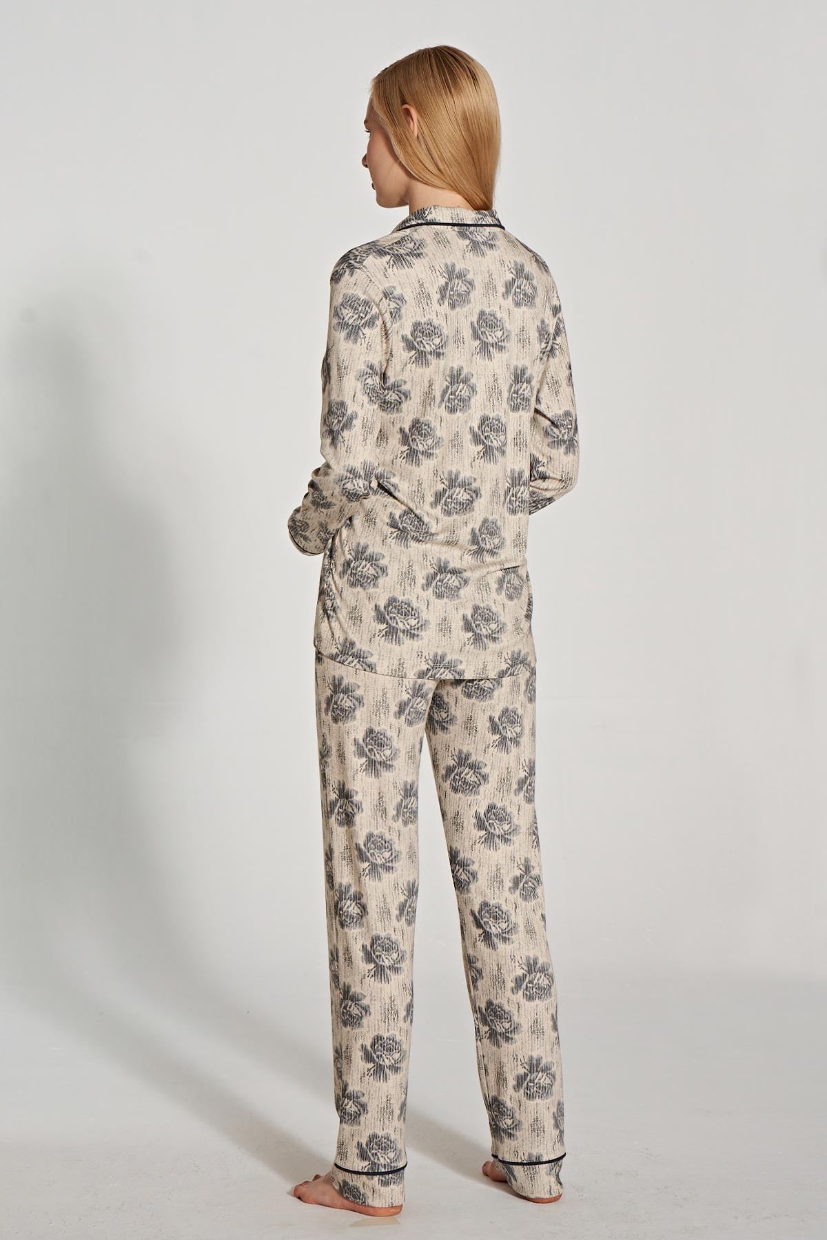 Pınarca uzun kollu kadın pijama takımı gömlek yaka tam görünüm