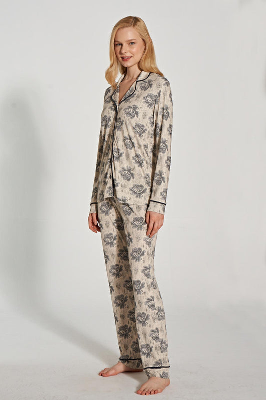 Pınarca gömlek yaka düğmeli kadın pijama takımı detay görünümü