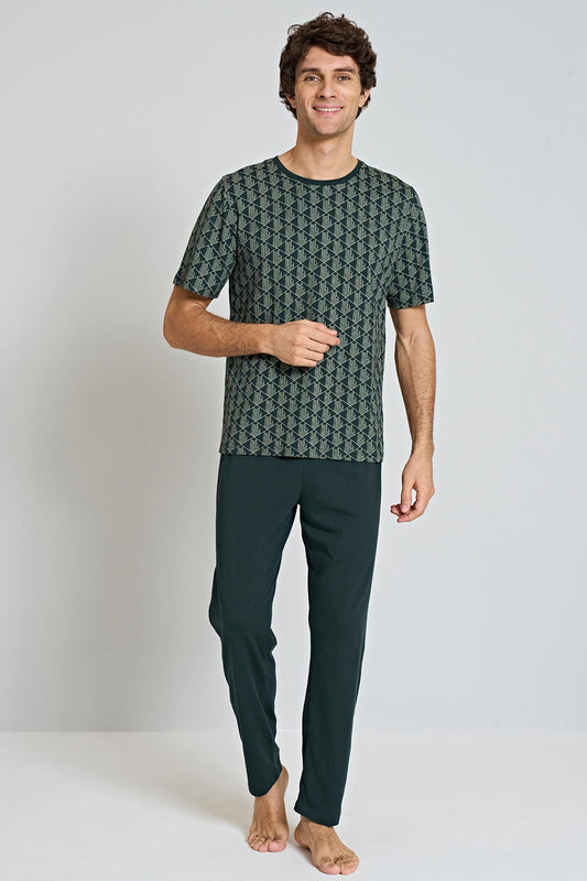 Pınarca geometrik desenli erkek pijama seti ön görünüm – kısa kollu bisiklet yaka rahat kesim