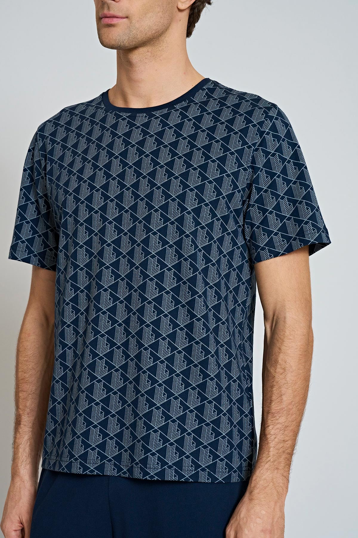 Pınarca kısa kollu geometrik desenli erkek pijama takımı büyük beden alternatif renk detay görünümü