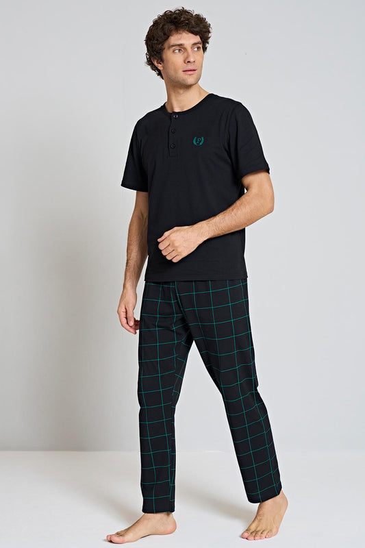 Pınarca erkek pijama takımı kısa kollu üç düğmeli bisiklet yaka tam görünüm