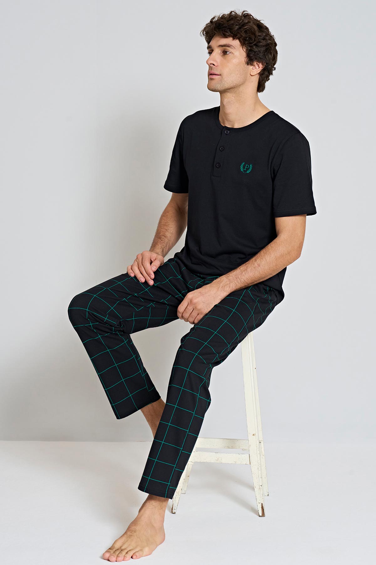 Pınarca üç düğmeli erkek pijama takımı ön görünüm