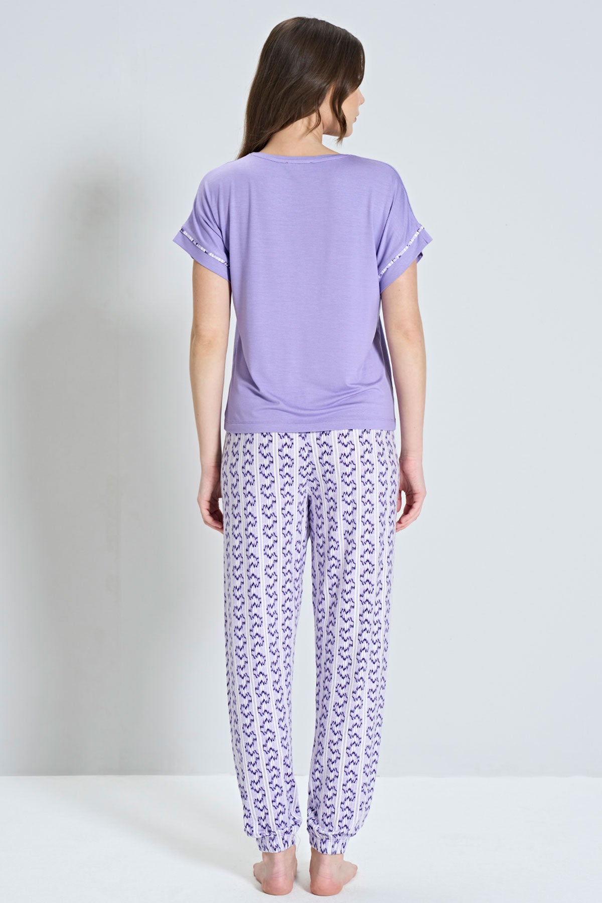 Pınarca paça manşetli kadın pijama takımı arka görünüm
