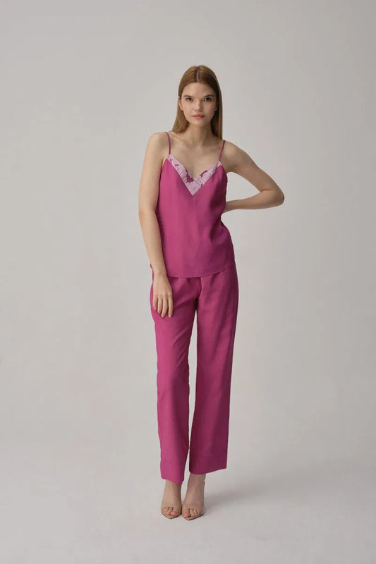 Pierre Cardin SOPHIE vegan ipek kimonolu pijama takımı violet parça detayı - şık tasarım