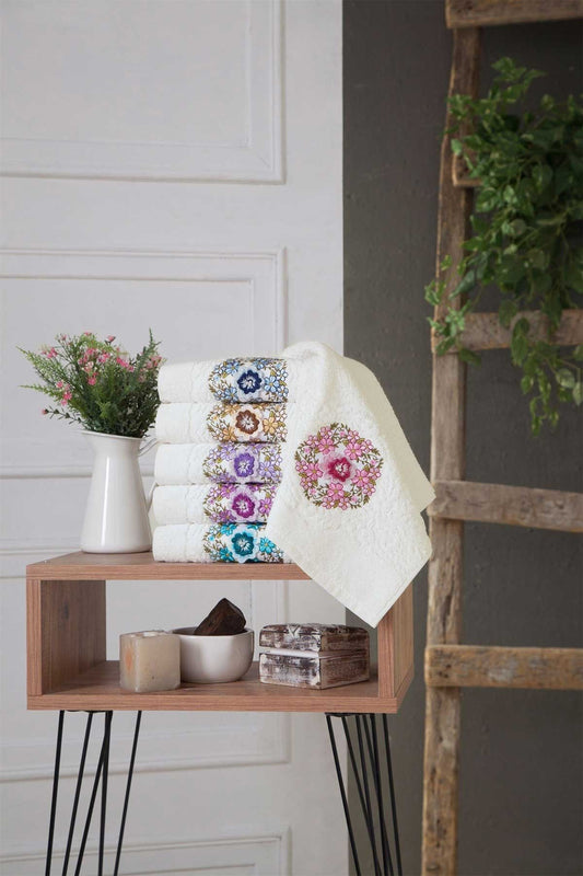 Fiesta Mutfak Havlusu Sinem Soft Bukle 3D Nakışlı 30x50