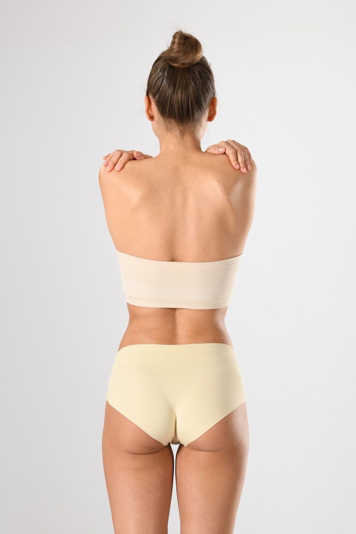 Missfit Kadın Lazer Kesim Silikonlu Bato Külot
