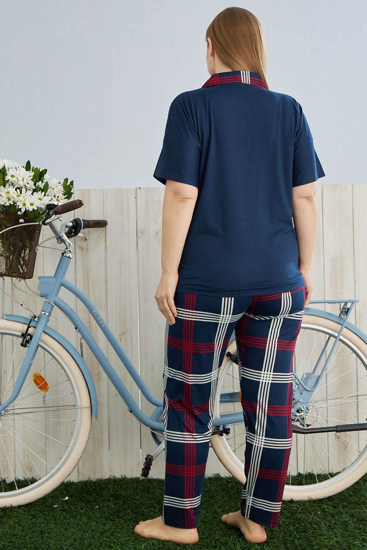 Pijamoni Kadın Büyük Beden Gömlek Yaka Pijama Takımı Kısa Kollu Milan Kumaş