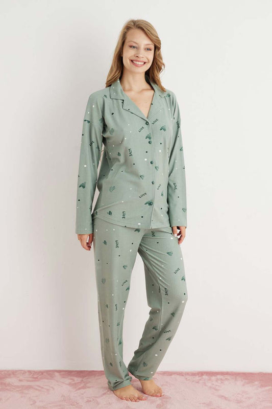 Pijamoni Kadın Pijama Takımı Uzun Kolu Gömlek Yaka Kalp Desenli Süet