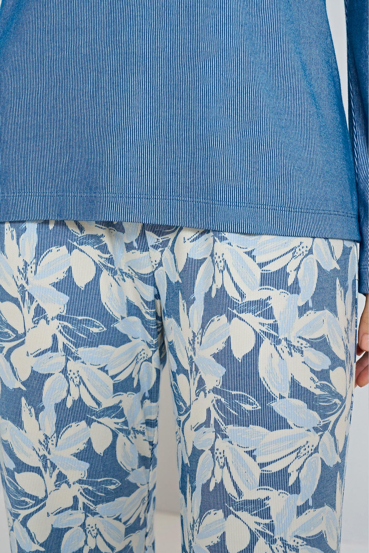 Pınarca Kadın Pijama Takımı Uzun Kollu Bisiklet Yaka Desenli