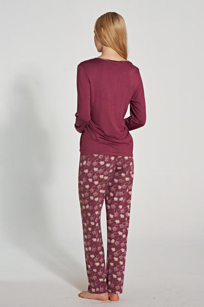 Pınarca kadın pijama takımı yan görünüm – uzun kollu düğmeli konforlu tasarım