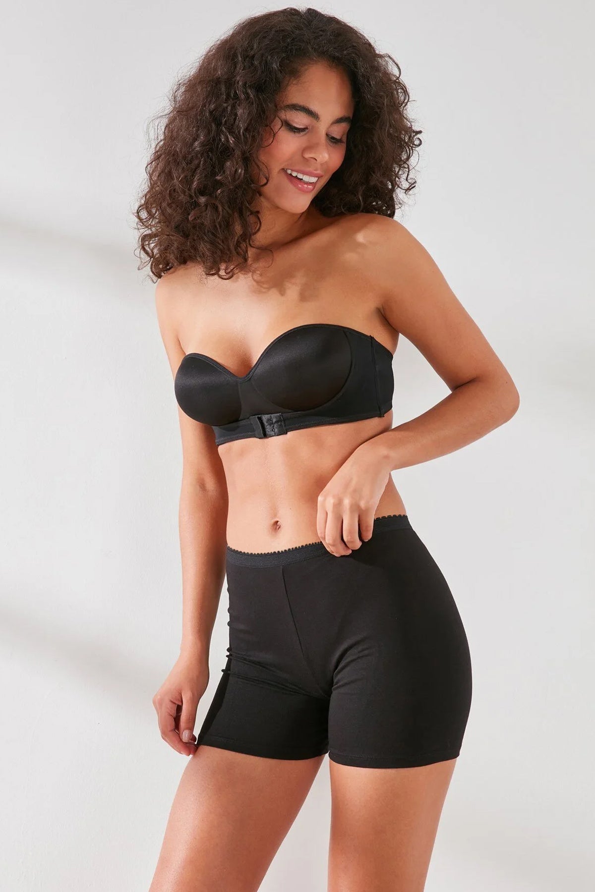 Pınarca mini tayt siyah renk, nefes alabilen rahat kumaş