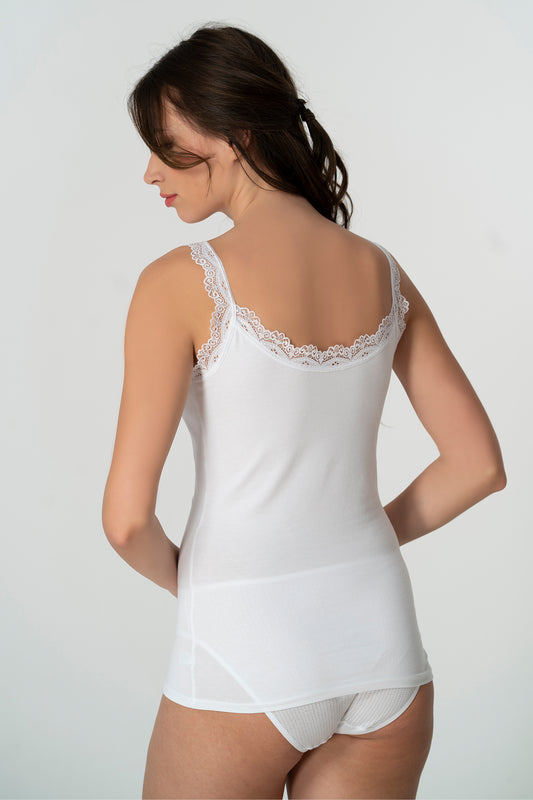 Pınarca kalın askılı dantelli modal atlet beyaz arka görünümü - dantel işçiliği
