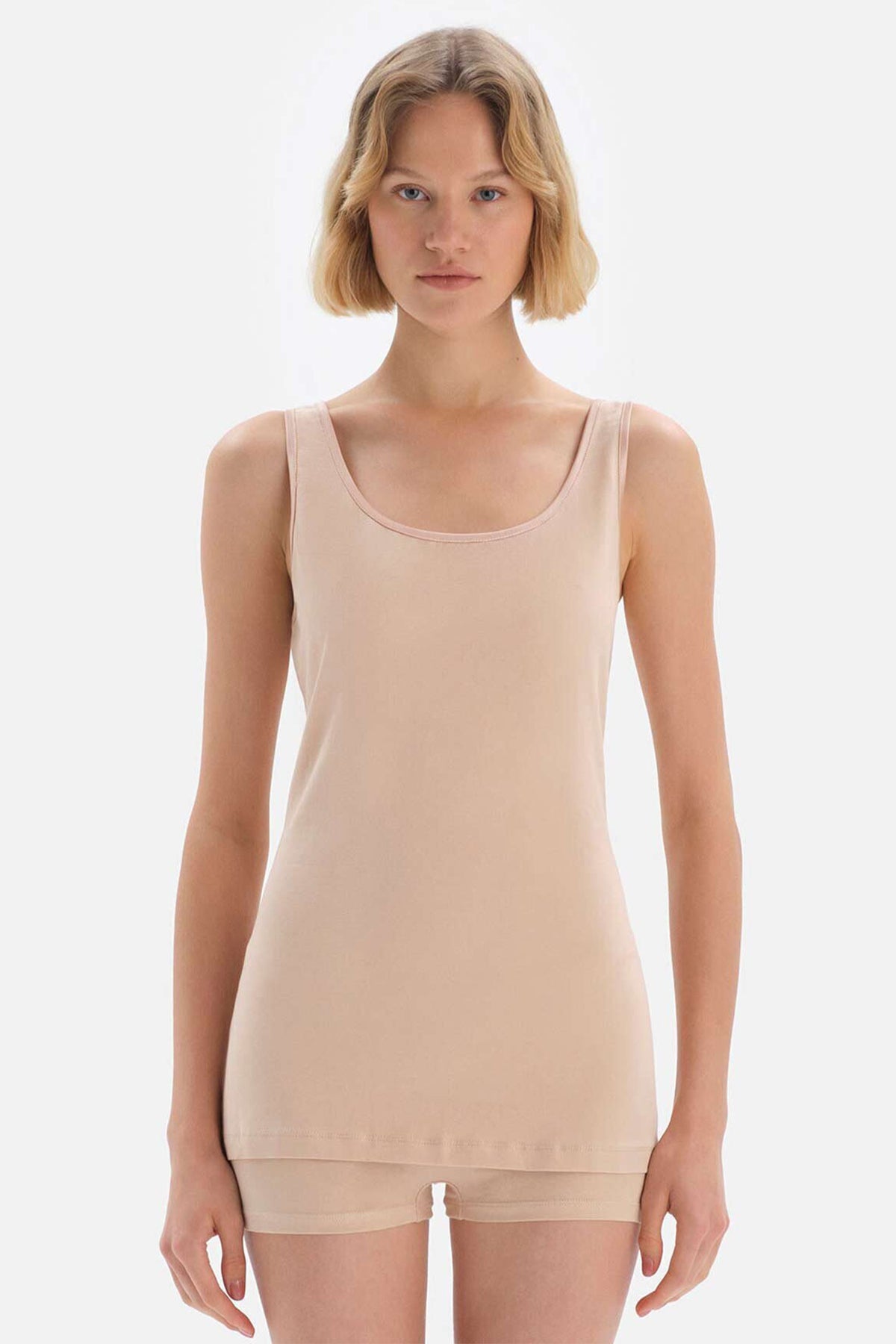 Pınarca kadın kalın askılı modal süprem atlet ten rengi - doğal ve zarif
