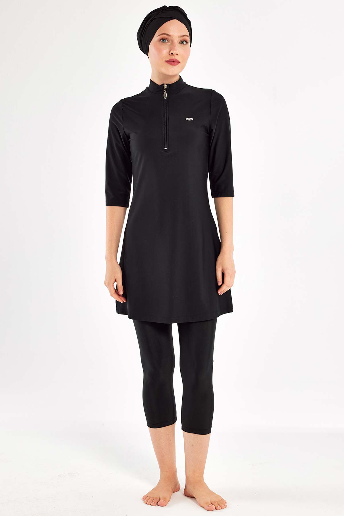 Adasea Kadın Anda Yarı Kapalı Mayo Yarım Kollu
