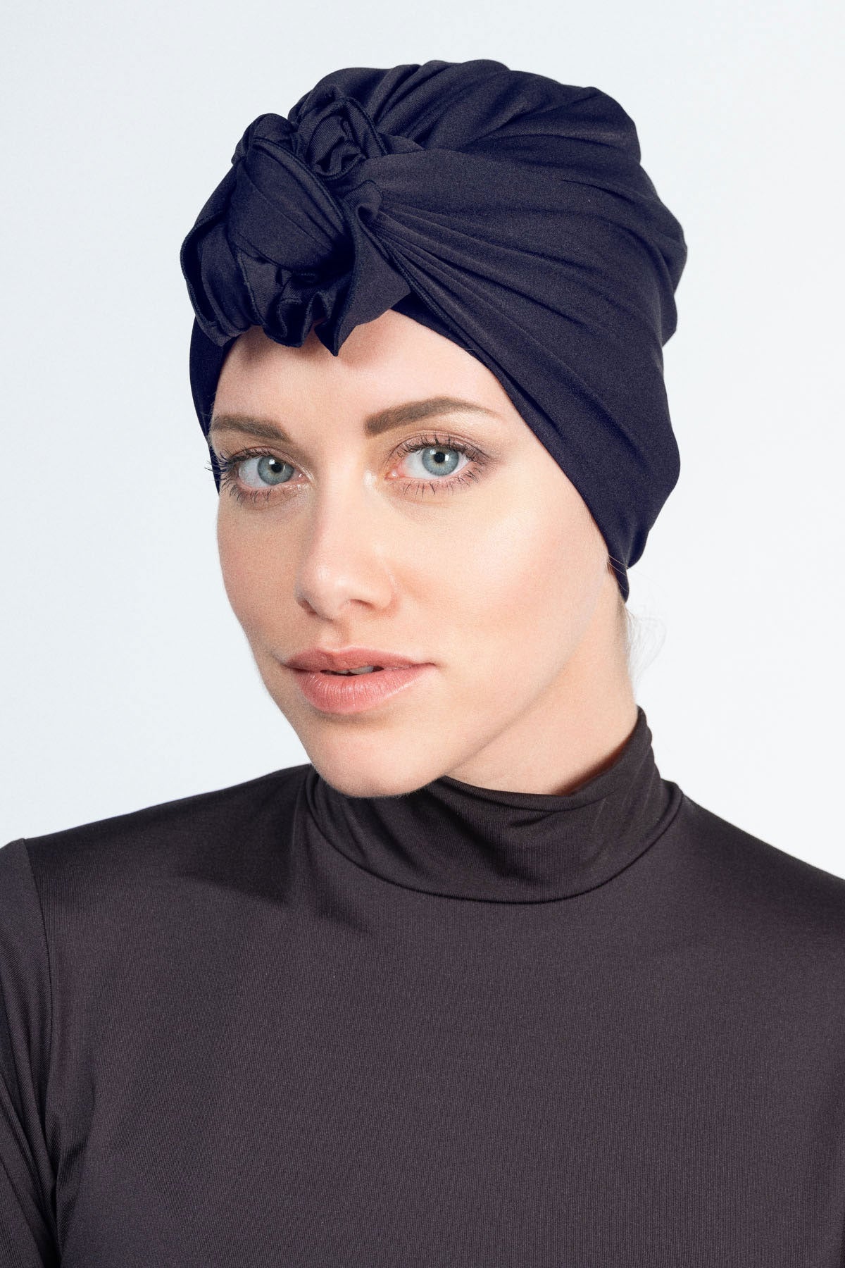 Alfasa Kadın Polyester Üçgen Bone