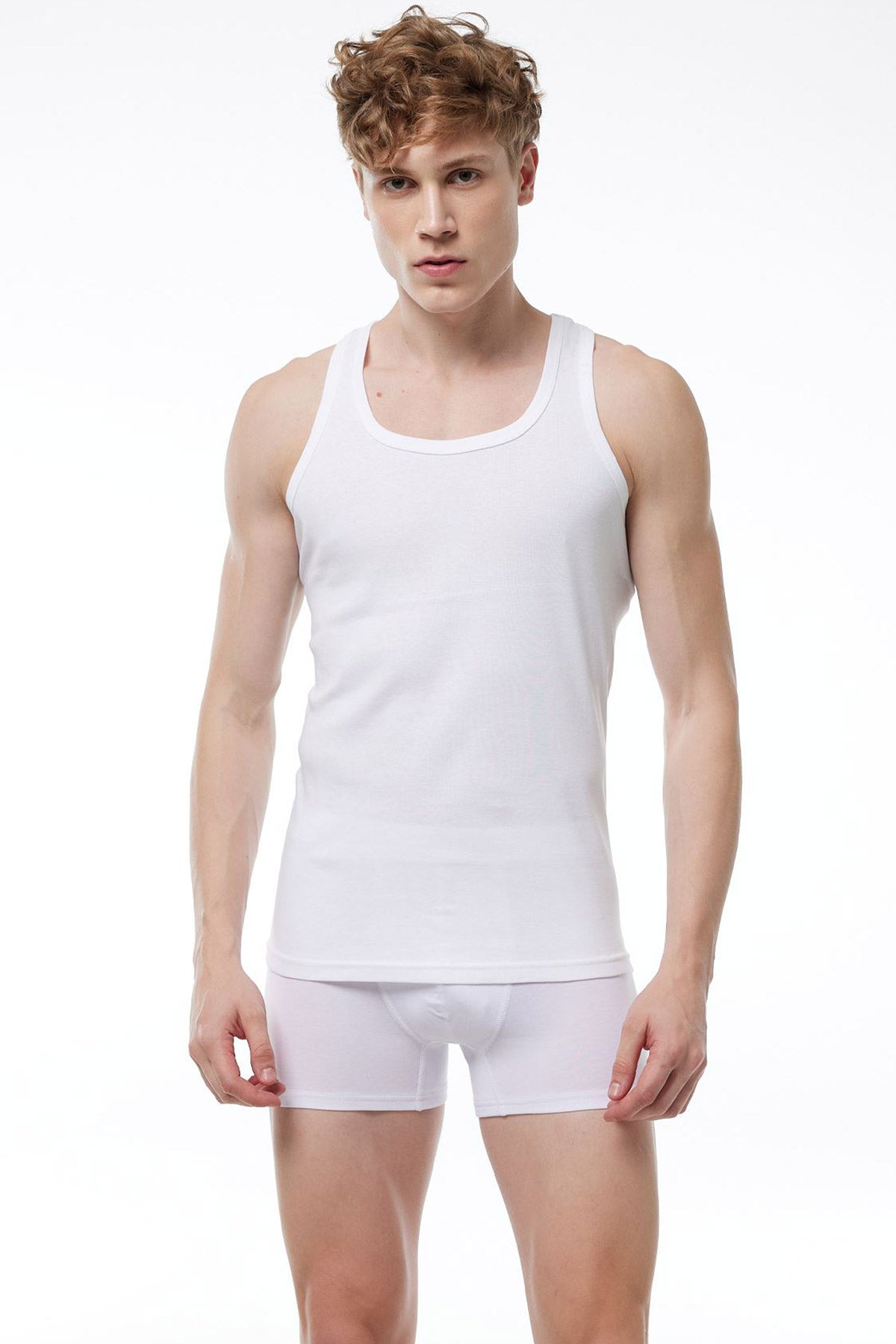 Anıt Erkek Ribana Sporcu Atlet