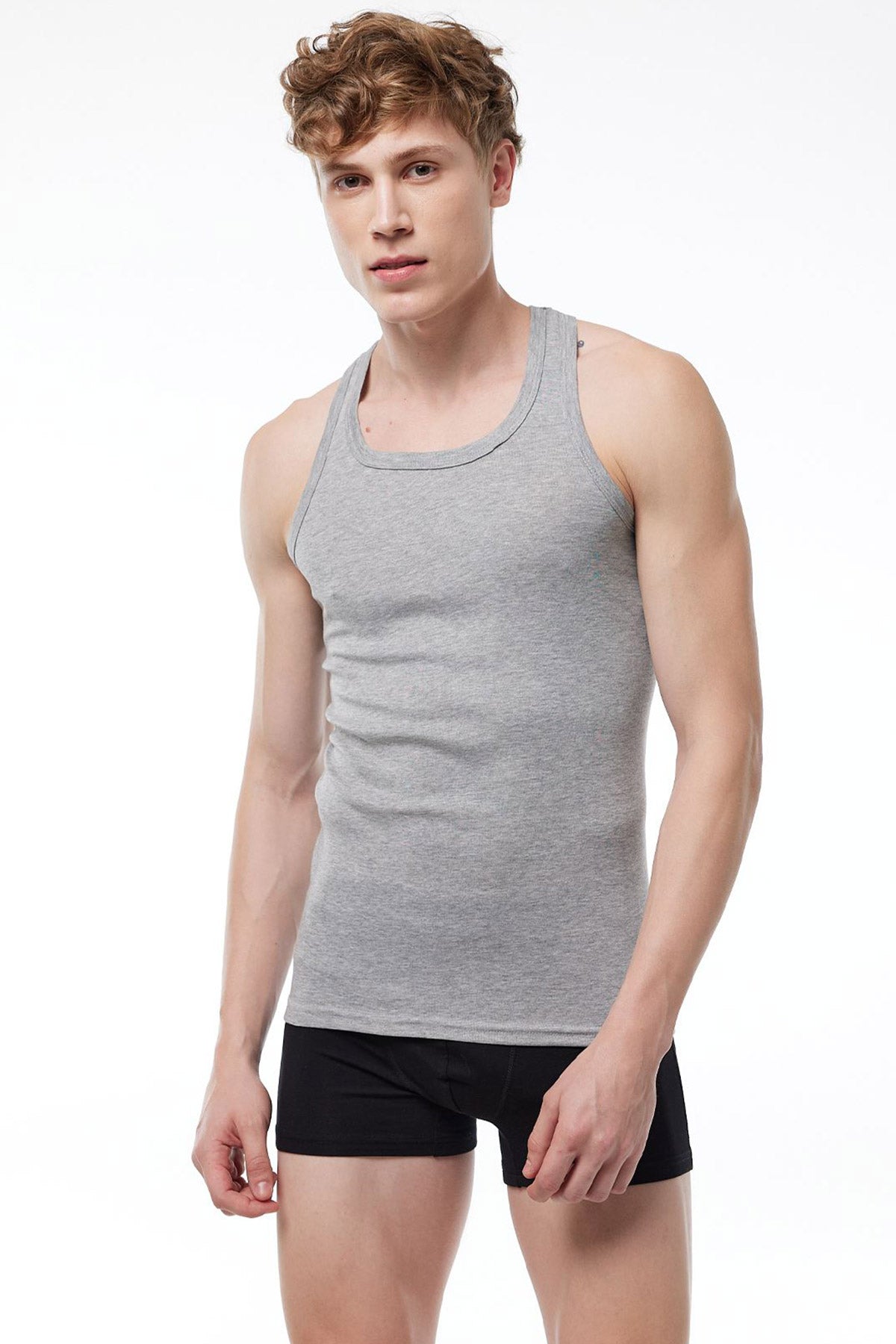 Anıt Erkek Ribana Sporcu Atlet