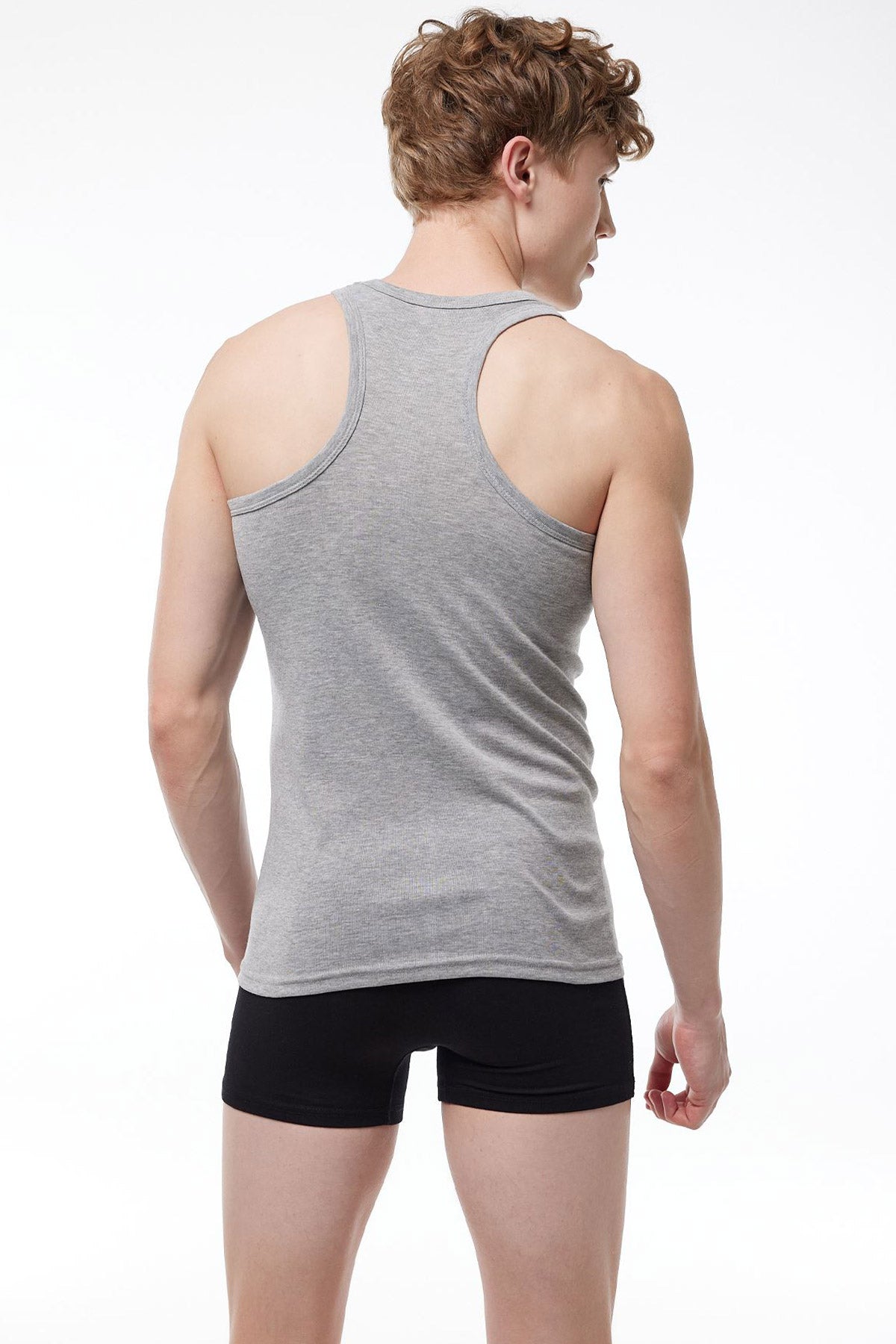 Anıt Erkek Ribana Sporcu Atlet