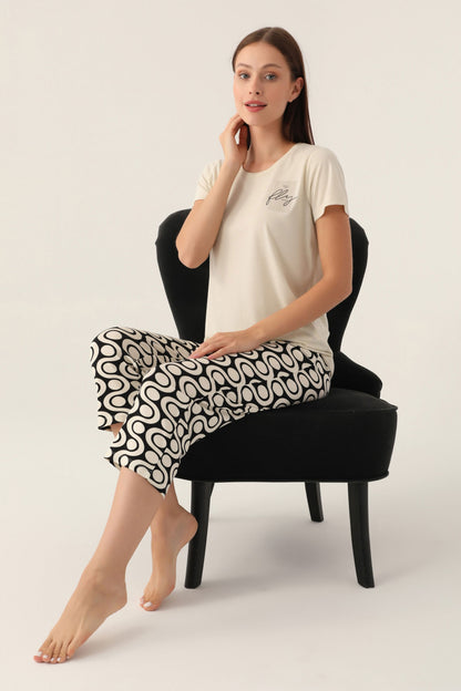 Arnetta Kadın Kapri Pijama Takımı Kısa Kollu Bisiklet Yaka Süprem