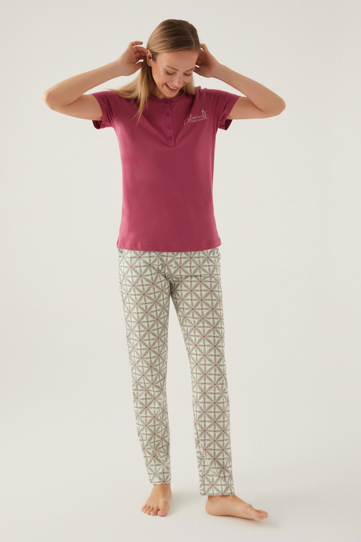 Arnetta Kadın Pijama Takımı Kısa Kollu Yaka 3 Düğmeli Süprem