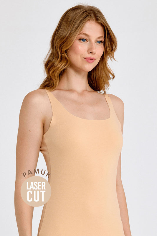 Berrak Kadın İp Askılı Atlet Kare Yaka Lazer Kesim