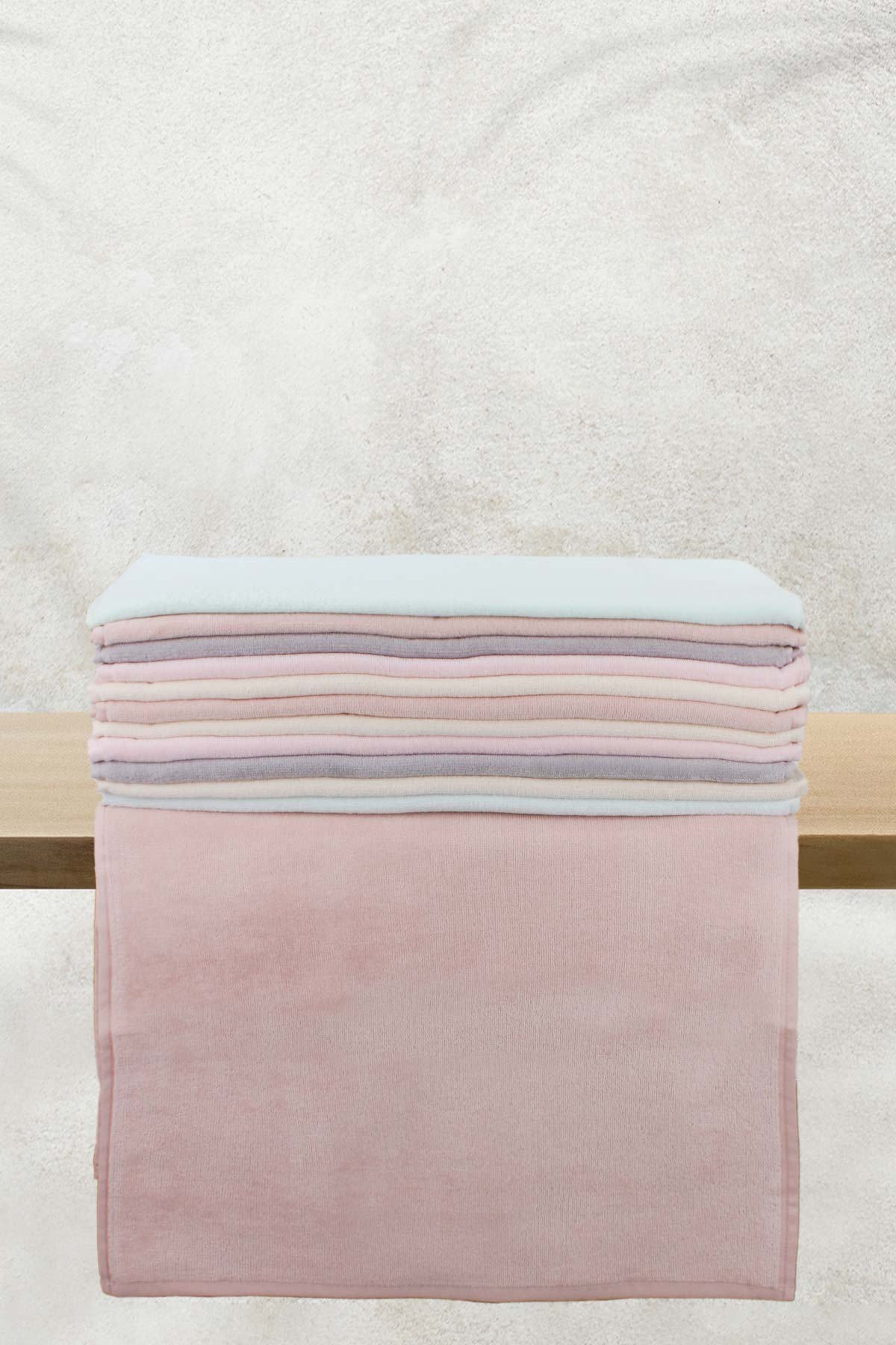Fiesta El-Yüz Havlusu Soft Kadife Çisem 50x90