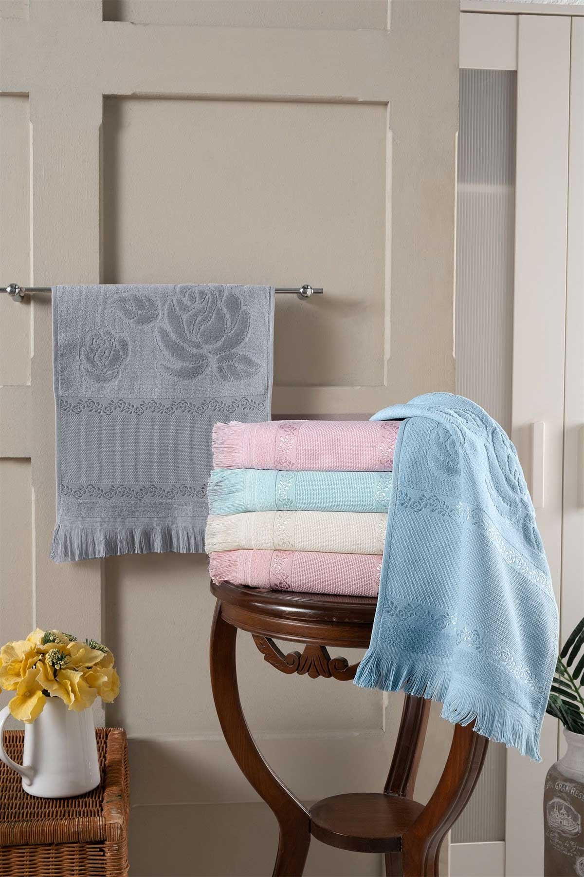 Fiesta İşlemelik Havlu Soft Kadife Jakarlı Saçaklı 30x50