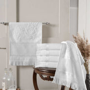 Fiesta İşlemelik Havlu Soft Kadife Jakarlı Saçaklı 30x50