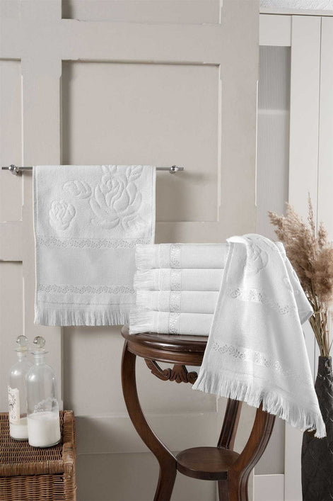 Fiesta İşlemelik Havlu Soft Kadife Jakarlı Saçaklı 30x50