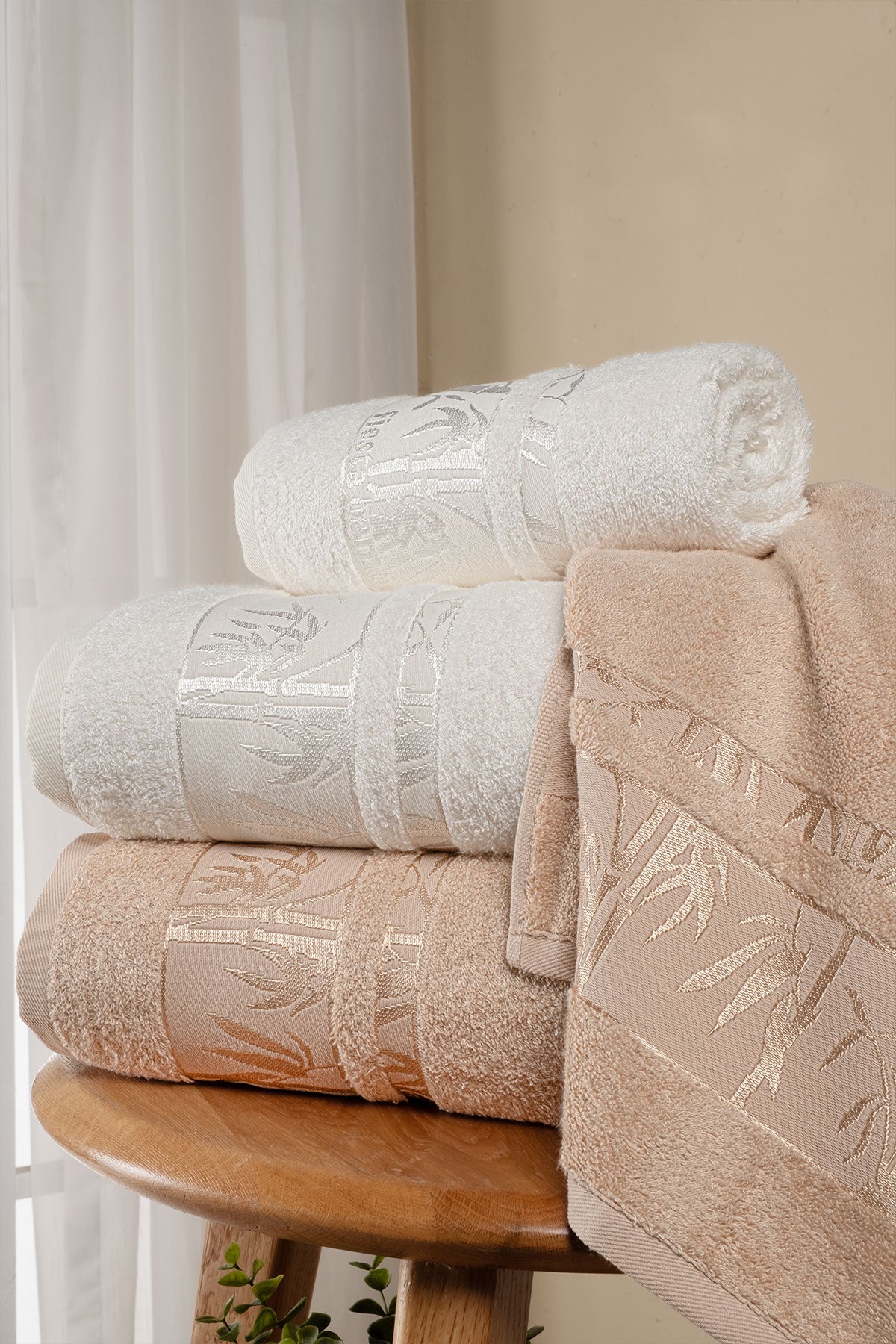 Fiesta Jakarlı 4 Parça Hamam Takımı Bambu