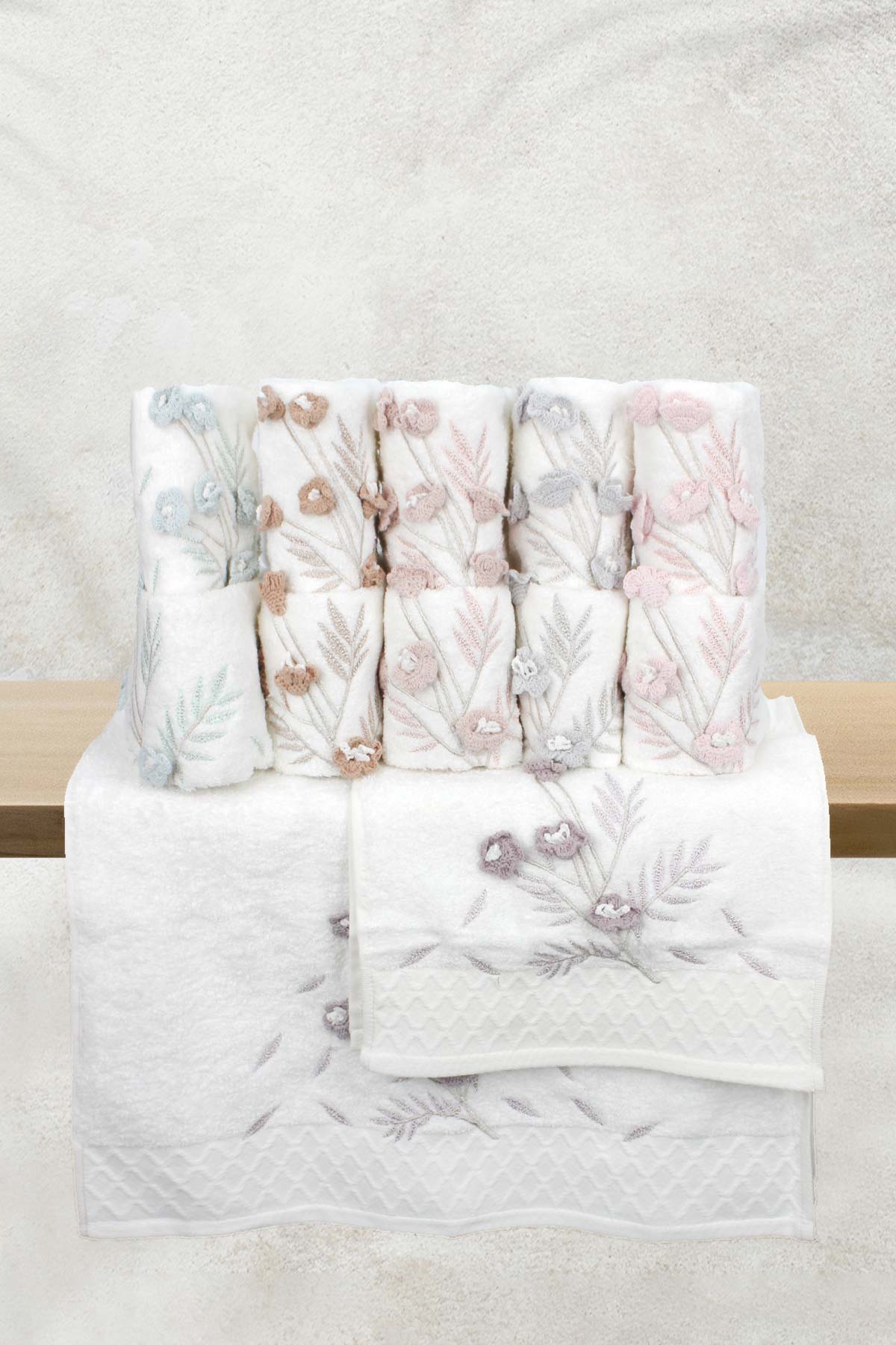 Fiesta Sakura 3D El İşi Nakışlı Analı Kızlı El Yüz Havlusu Bambu 30x50 50x90