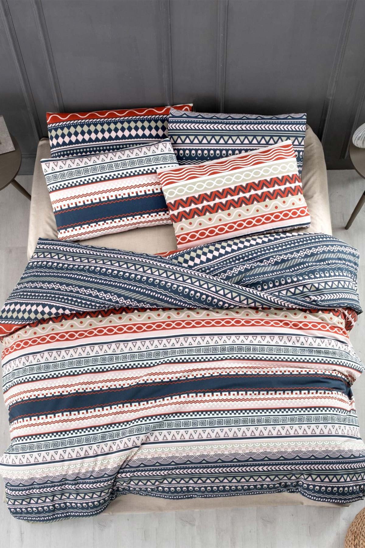 İpexi Nevresim Takımı Motif Desen Tek Kişilik Kutulu Çarşaf 160x240 Nevresim 160x220 Ranforce