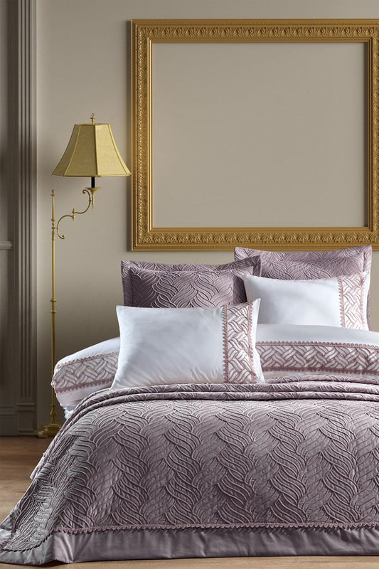 İyi Geceler İstanbul Yatak Örtülü Nevresim Takımı Tallia 7 Parça Pamuklu