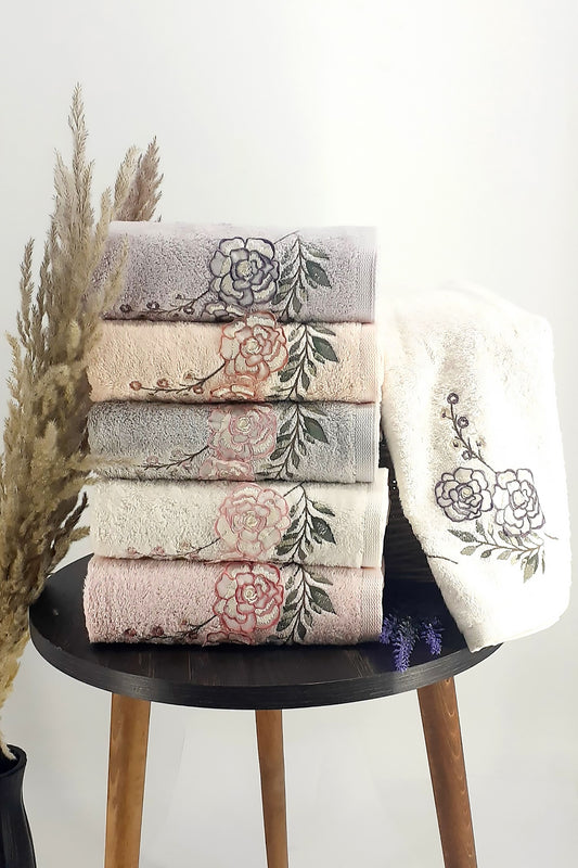 Maribor El-Yüz Havlusu 3D Nakışlı Akila Bambu 50x90