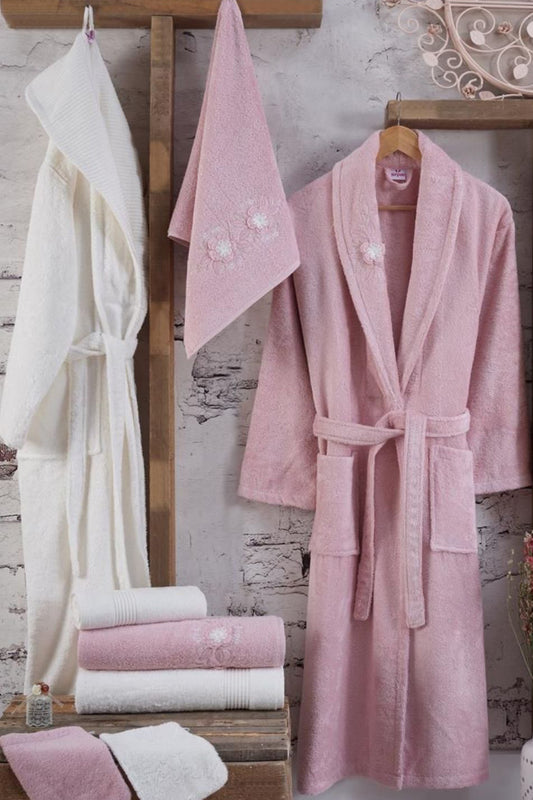 Nurpak Aile Bornoz Seti Hürrem Nakışlı 3D Bambu 8 Parça