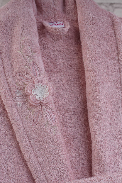 Nurpak Aile Bornoz Seti Hürrem Nakışlı 3D Bambu 8 Parça