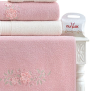 Nurpak Unisex Yetişkin Aile Bornoz Seti Begonvil Nakışlı 10 Parça