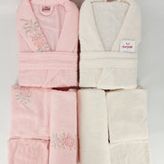 Nurpak Unisex Yetişkin Aile Bornoz Seti Begonvil Nakışlı 10 Parça