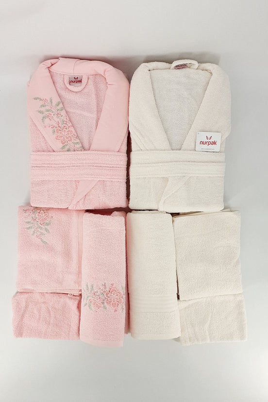 Nurpak Unisex Yetişkin Aile Bornoz Seti Begonvil Nakışlı 10 Parça