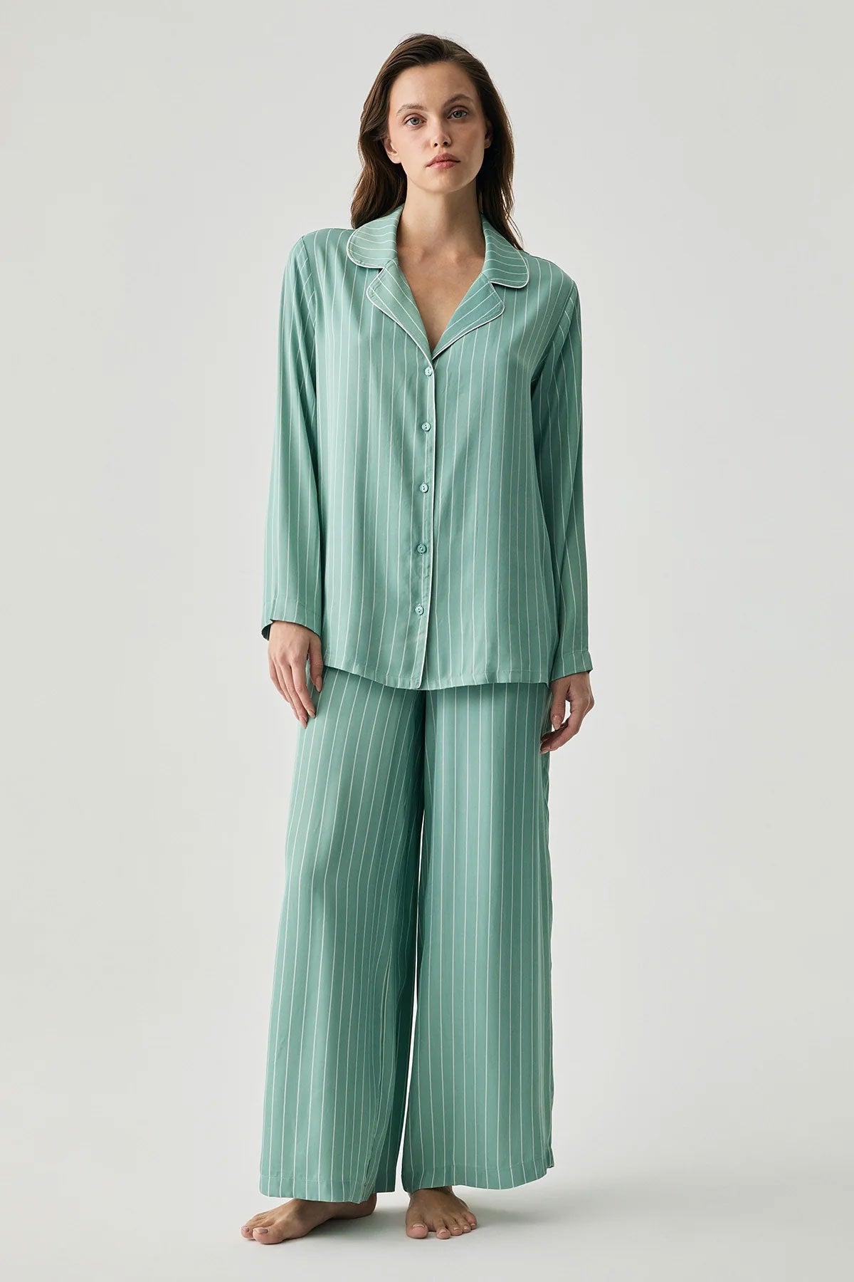 Penyemood Kadın Pijama Takımı Gömlek Yaka Bol Paça Viskon Çizgili