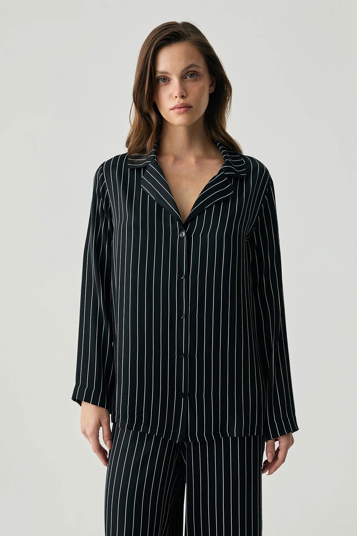Penyemood Kadın Pijama Takımı Gömlek Yaka Bol Paça Viskon Çizgili