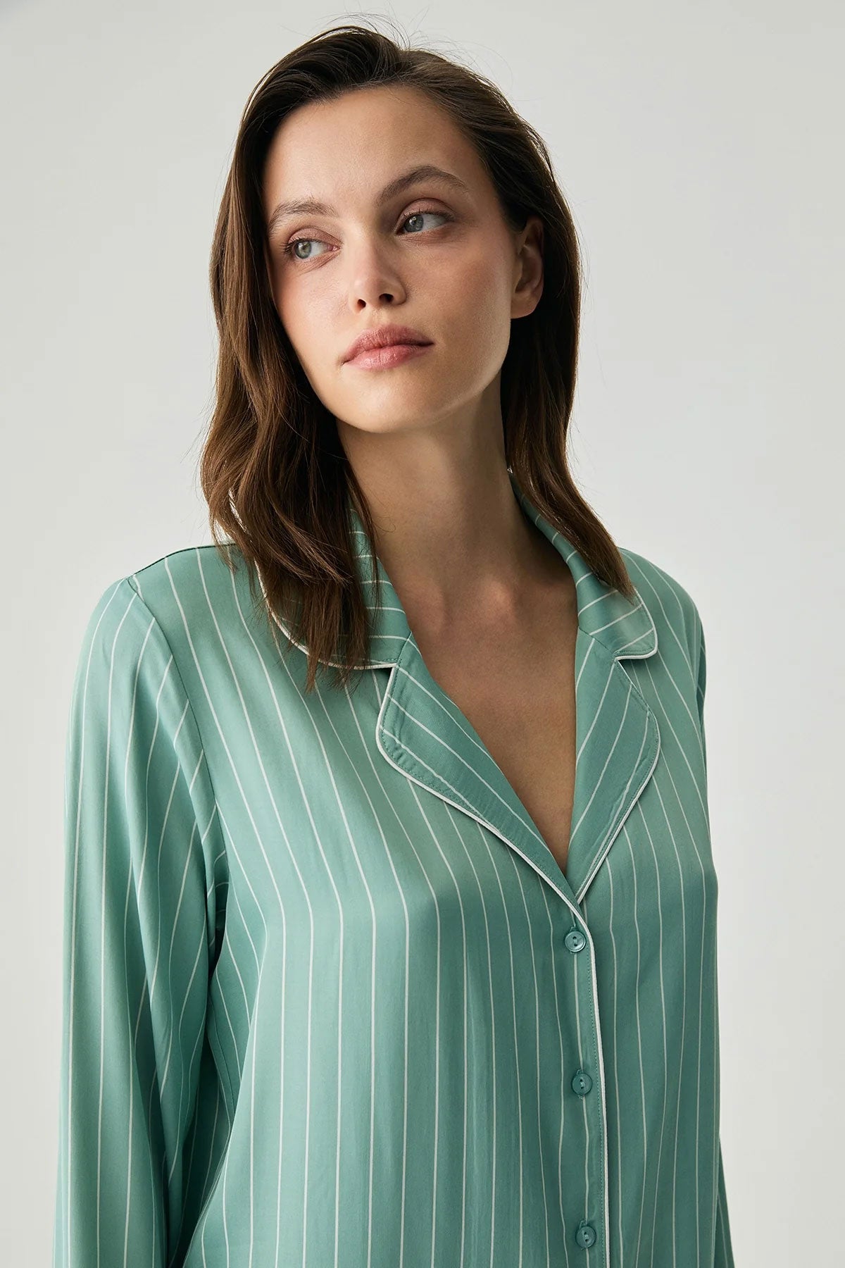 Penyemood Kadın Pijama Takımı Gömlek Yaka Bol Paça Viskon Çizgili