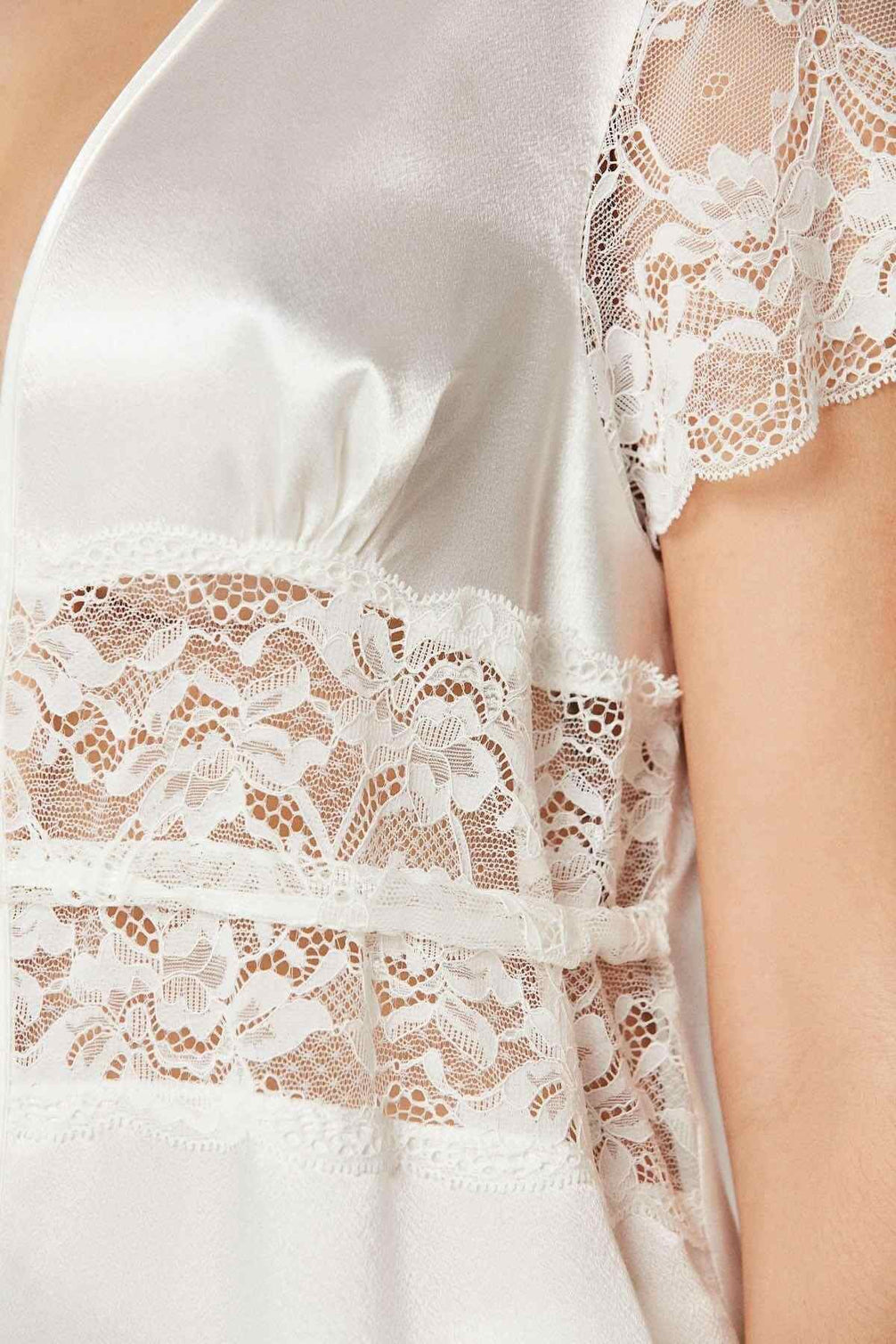 Pierre Cardin Kadın Fantezi Sabahlık Saten Dantelli