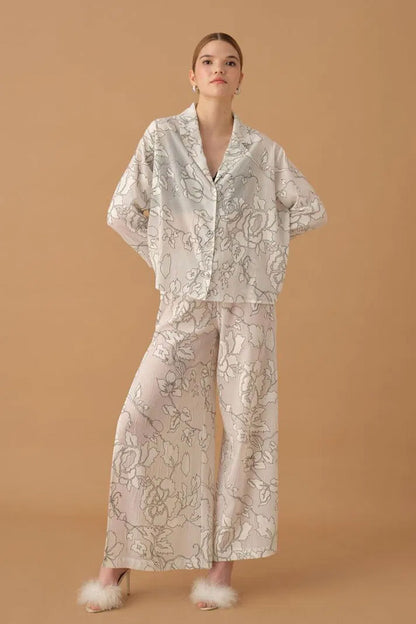 Pierre Cardin Kadın Gömlek Yaka 3'lü Pijama Takımı Büstiyerli Dantelli Alt Yırtmaçlı