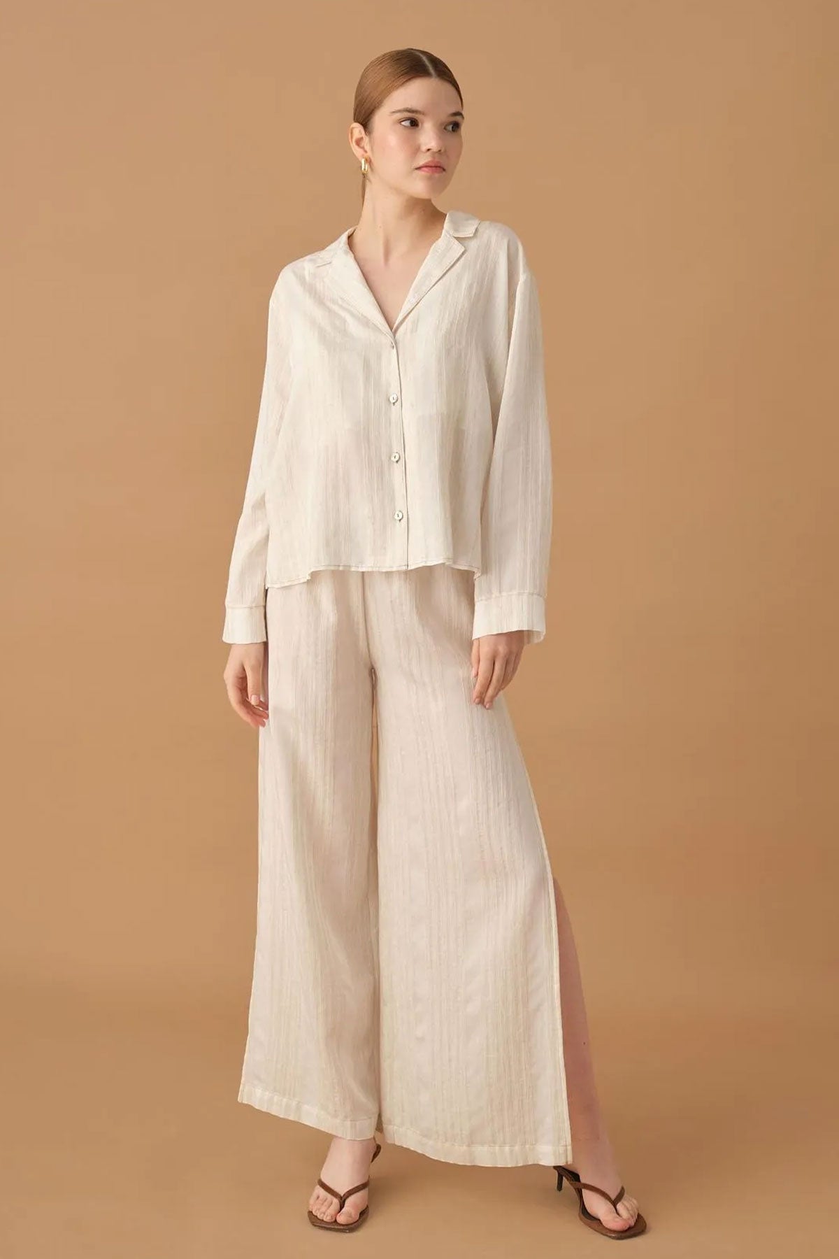 Pierre Cardin Kadın Gömlek Yaka 3'lü Pijama Takımı Keten Büstiyerli Altı Yırtmaçlı