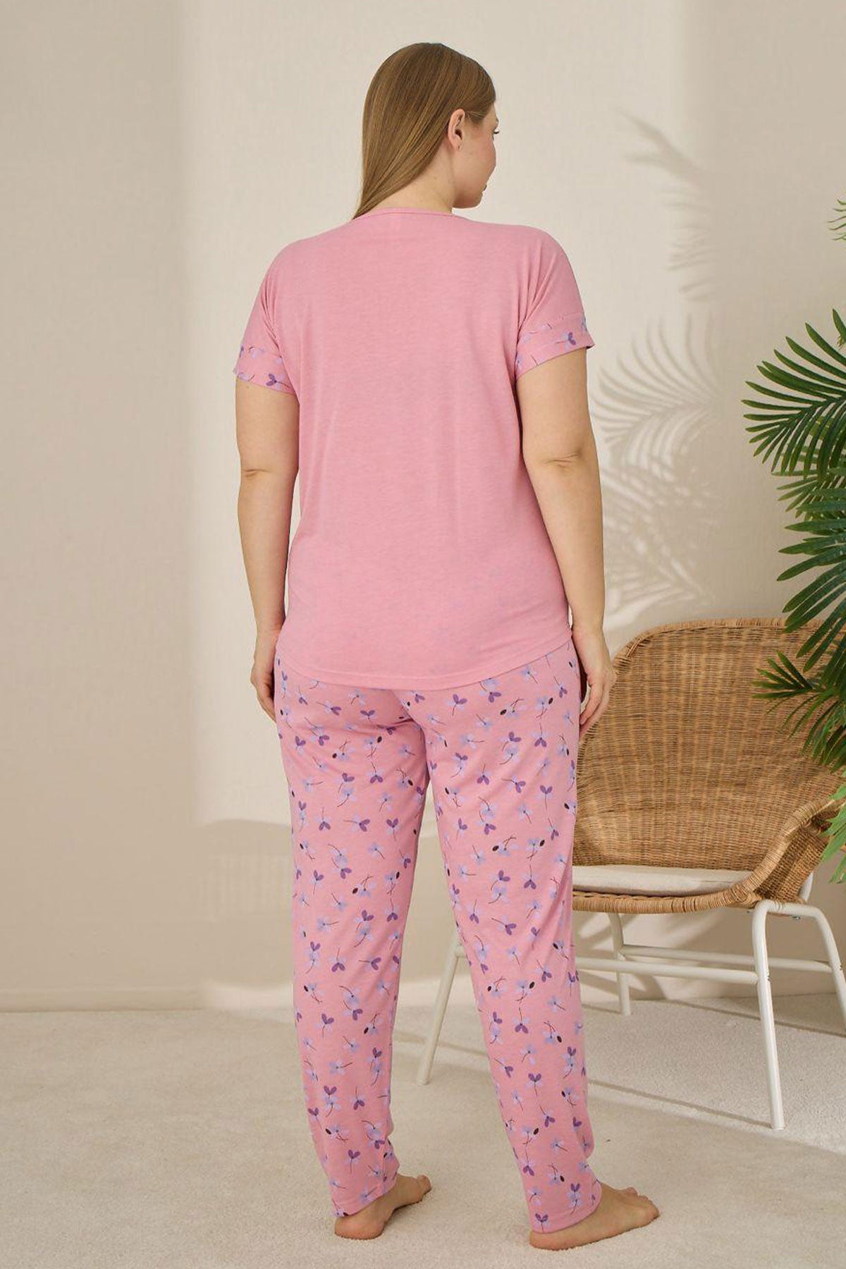 Pijamoni Kadın Büyük Beden Pijama Takımı Kıssa Kollu Çiçek Desenli