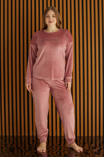 Pijamoni Kadın Büyük Beden Pijama Takımı Uzun Kollu Kadife Paça Manşetli Önü Yazılı